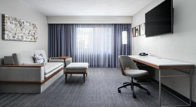 Люкс Courtyard Baton Rouge South