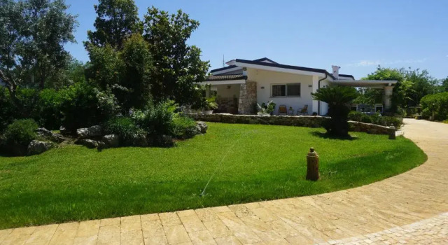 Villa CICIA, Buchen Sie Villa Villen in Ugento, Villa