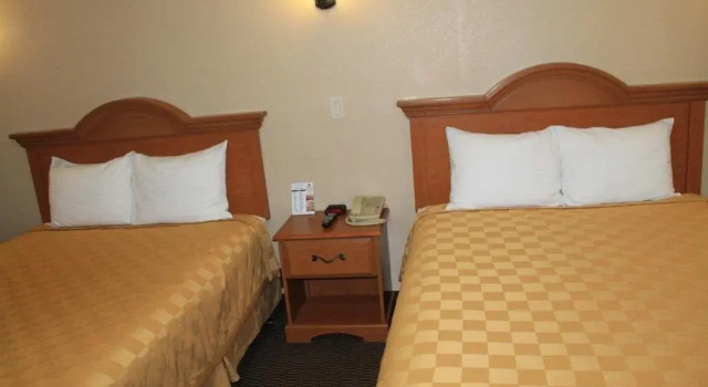 Eco-Lux Inn Norfolk, Book Hotel Hoteller i Norfolk med parkering, Parkering