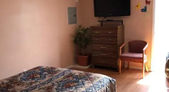Люкс Deluxe Hillside Motel