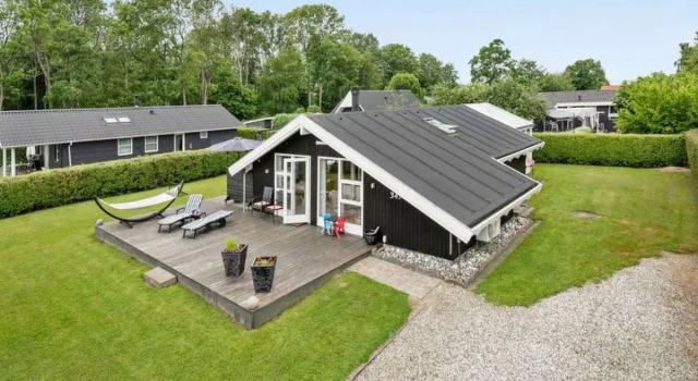 "Ullakarin" - 350m from the sea in SE Jutland, Rezervovat Hotel  