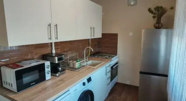 Cozy Downtown Nook Apartment for Rent, Book Lejlighed Kecskemét 
