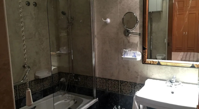 Люкс Hotel Juanito