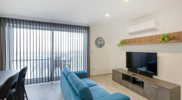 Stunning Apartment With Pool-hosted by Sweetstay