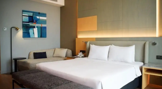 Двухместный номер Executive M World Hotel