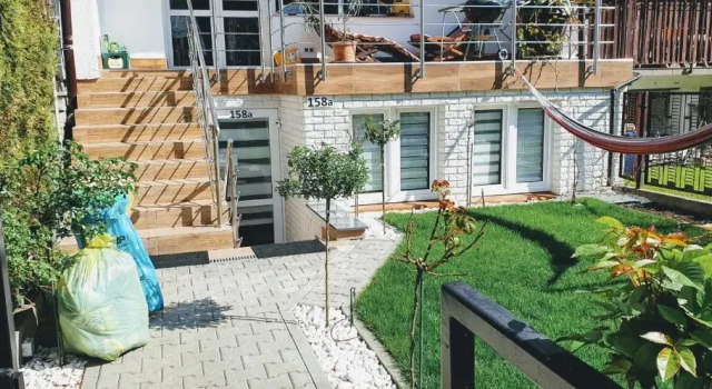 Gaia Studio, Забронировать Отель Фабрична 