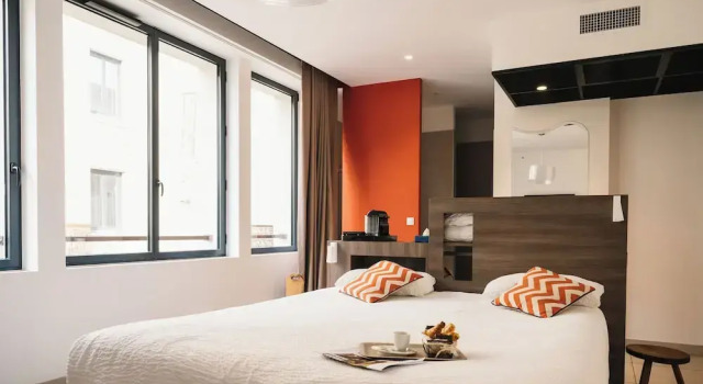 Deluxe Doppel Zimmer Urban Style LES FLEURINES