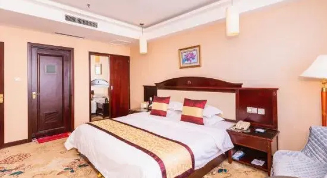 Люкс Deluxe Ruicheng Hotel China