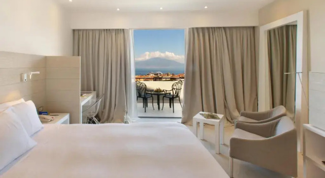 Двухместный номер Executive с видом на море Hilton Sorrento Palace