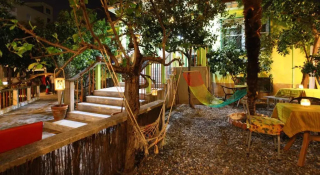 Кровать в общем номере Milingona City Center Hostel