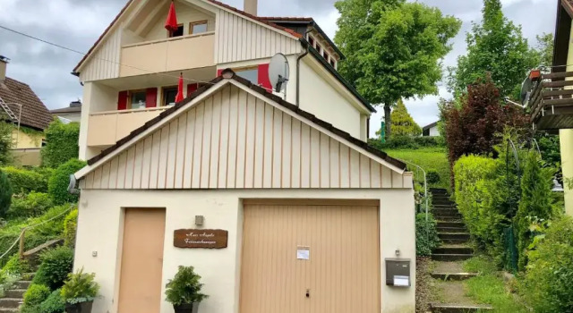 Апартаменты Ferienwohnung #4 mit Terrasse in zentraler dennoch ruhiger Lage - Stadtbus vor der Tür!