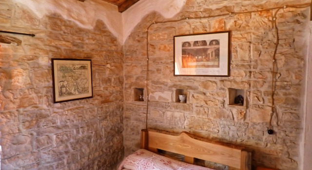 Cottage al Merlo Olivo, Book Vacation Home Monte Kruj Istria