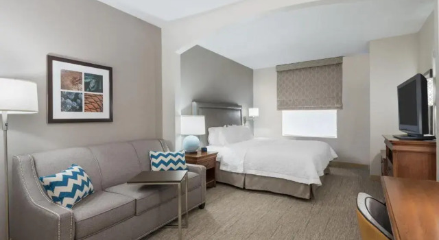 Студия Hampton Inn Boston Bedford Burlington