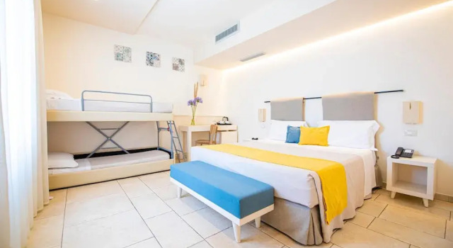 Номер Comfort Relais Masseria Le Cesine - CDSHotels
