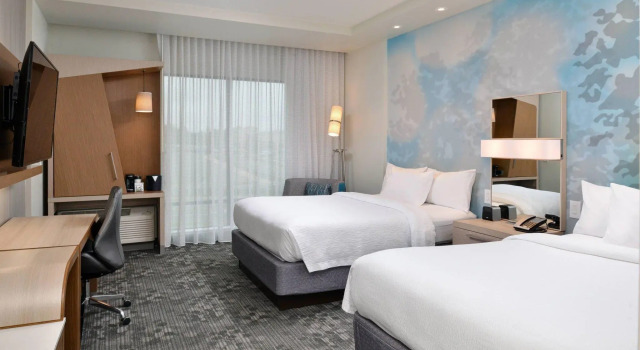 Четырёхместный номер Standard Courtyard by Marriott Charlotte Steele Creek