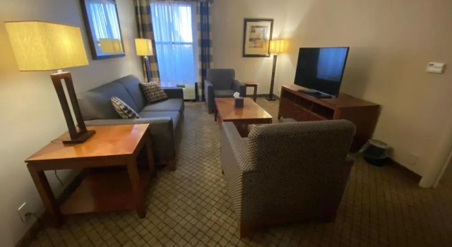 Люкс DoubleTree by Hilton Dayton Fairborn