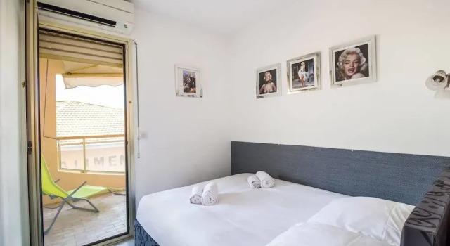 2 Rooms With Parking and Balcony, Heart of Cannes, Забронировать Отель Отели Канн с парковкой, рядом с Le Croisette Casino Barriere de Cannes, Парковка