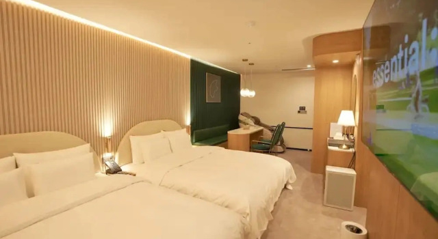 Двухместный люкс Brown Dot Hotel Gunsan Terminal Branch