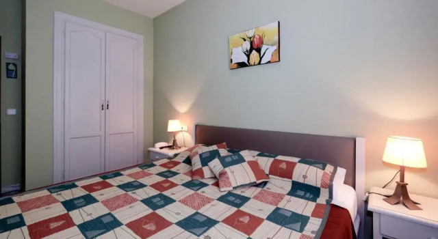Двухместный номер Economy Hotel Castell Blanc