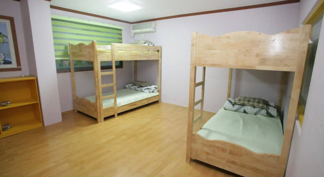 Calla Guest House - Hostel, Забронировать Хостел Хостелы Кёнджу, рядом с Рынок Чунан в Кёнджу, Хостел