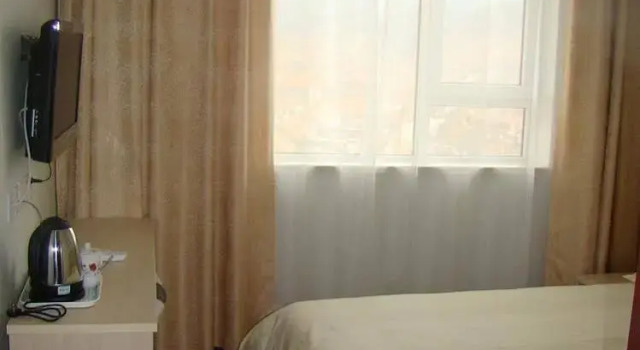 Chenxu Business Hotel (Qingdao Ocean University)(晨旭商务宾馆(青岛海洋大学店)), Prenota Hotel Hotel a Shandong con parcheggio, Parcheggio