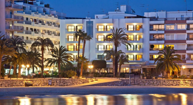 Apartamentos Bahia, Varaa Huoneisto Santa Eulària des Riu Ibiza