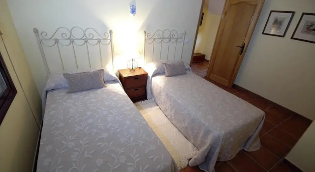 Villa With 3 Bedrooms in Ojén, With Wonderful Mountain View, Private P, Забронировать Вилла Отели Sierra de las Nieves с парковкой, Парковка