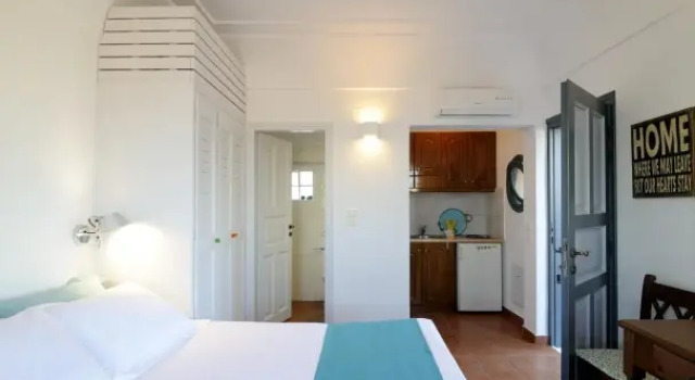 Archipel Mansion Sleeps 8