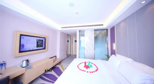 Lavande Hotels Urumqi Diwopu International Airport, Rezerwuj Hotel Urumqi Xinjiang