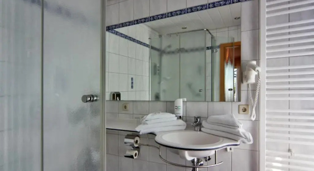 Двухместный номер Standard с балконом Hotel Meschenmoser