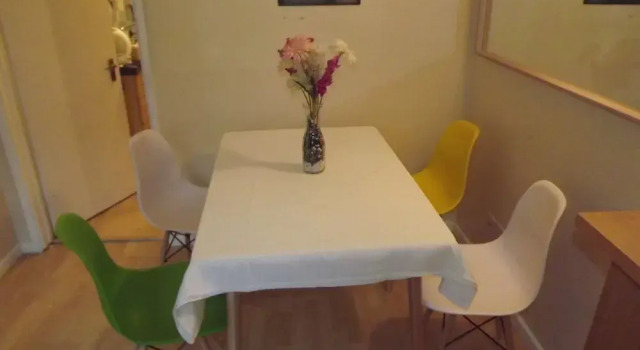 2 Bedrooms House, Buchen Sie Hotel Reading Berkshire