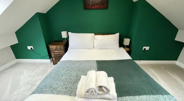Апартаменты Classic Homely and Modern Maisonette in Vibrant Bristol