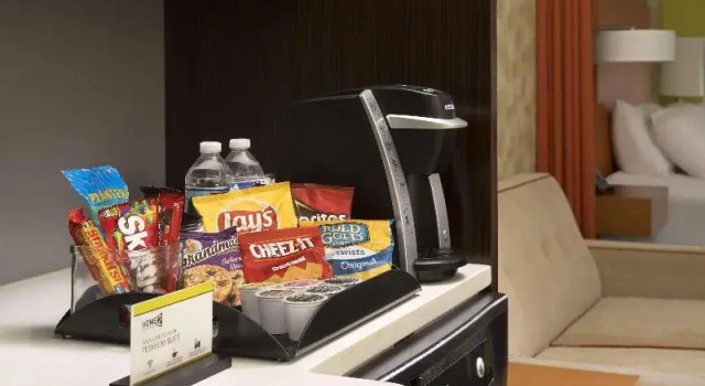 Номер Standard Home2 Suites by Hilton Baltimore Downtown