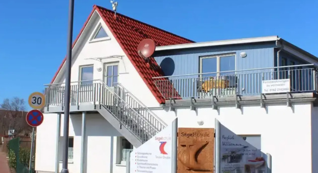 Chudzik Modern Retreat