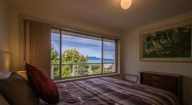 Maria Views Bed & Breakfast, Rezervați Hotel Orford Tasmania