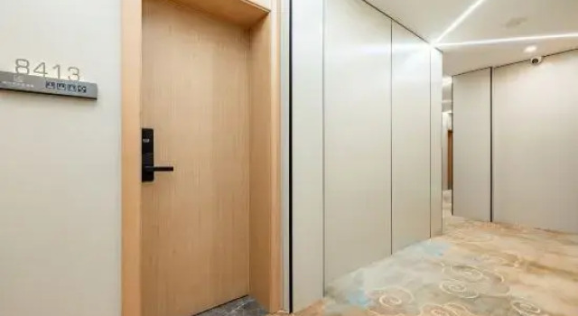 Nanchang • Tengwang Pavilion SOULMATES • AWAKENING | Cinema-themed Light Residence Hotel, Rezerwuj Hotel Nanchang Jiangxi