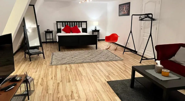 Апартаменты Jacob’s Barracks apartment in Old Town