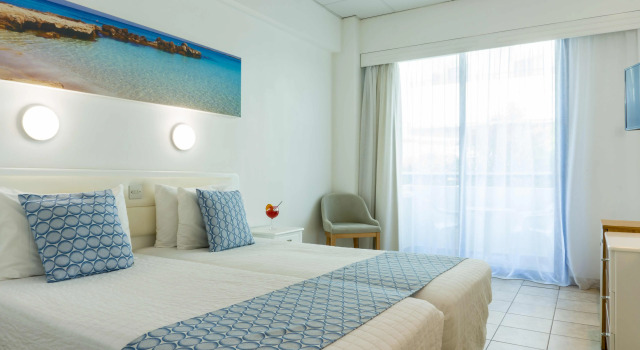 Anonymous Beach Hotel - Adults Only