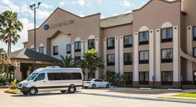 Номер Standard Spark by Hilton Stafford Sugar Land