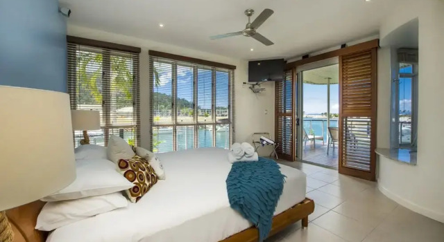 Waters Edge Townhouse 2, Prenota Casa vacanze Hotel a Magnetic Island con piscina, Piscina