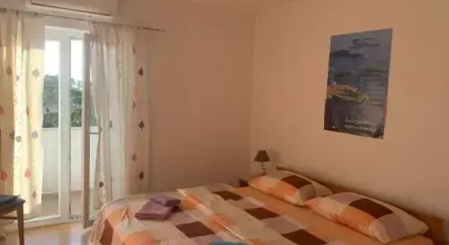 Apartment Galerija Istok-Zapad, Забронировать Апартаменты/квартира Ровинь Rovinj Riviera, рядом с Пристань для яхт Ровиня