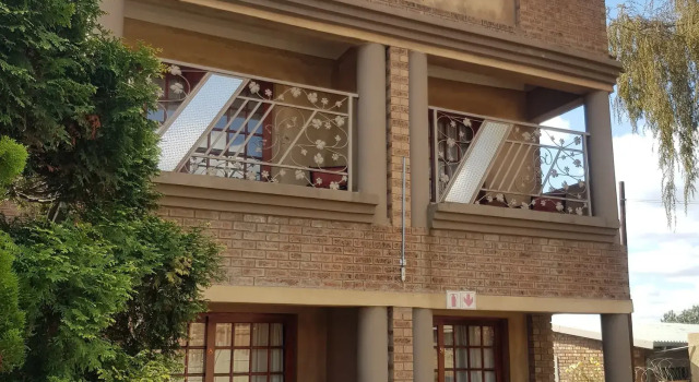 La Picasso Guesthouse