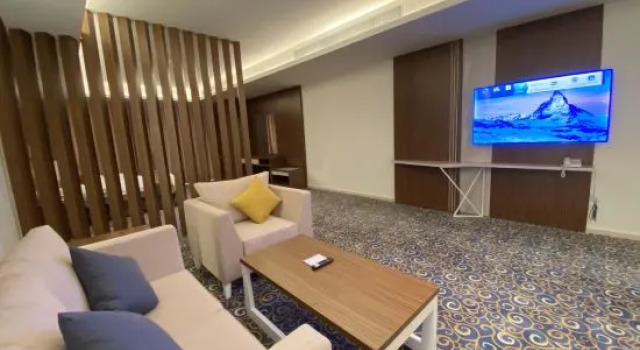 Люкс Al Diyafa Serviced Apartments