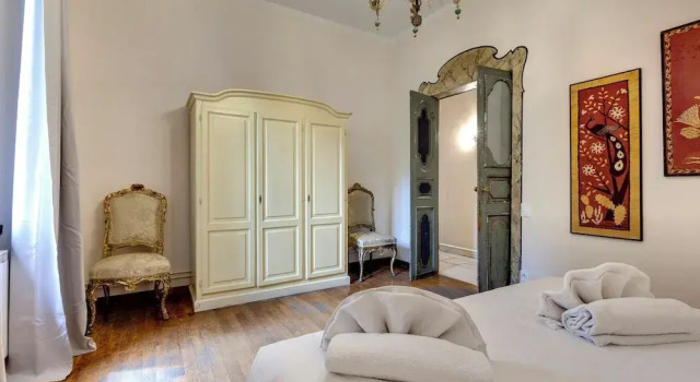 Mamo Florence - Fiorenza Historical Apartment, Забронировать Апартаменты/квартира Флоренция Тоскана, рядом с Площадь Кафедрального собора