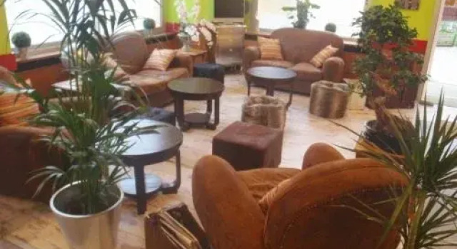 Hotel Le Centre, Book Hotel Hoteller i Lot med parkering, Parkering