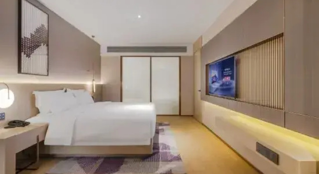 Люкс Deluxe Lavande Hotel (Harbin Acheng Department Store)