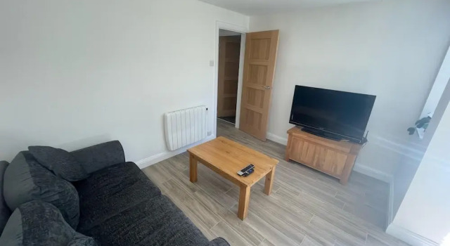 Beautiful Private Detached 1-bed Bungalow, Забронировать Отель Пенарт Vale of Glamorgan