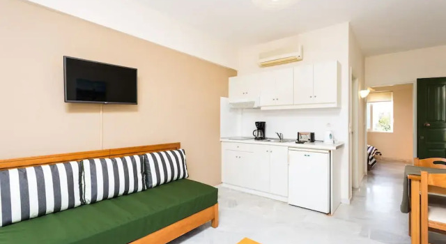 Семейные апартаменты c 1 комнатой с балконом и с видом на море Radamanthys Hotel Apartments