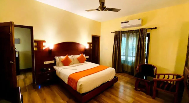 Люкс Indeevara Retreat (A unit of Saroma Hill Resorts)