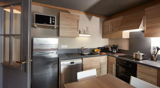 Апартаменты с 4 комнатами с балконом CGH Résidences & Spas les Chalets du Soleil Contemporain